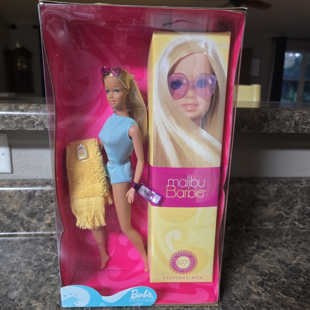2001 Malibu Barbie Collectibles 1971 Reproduction NRFB Keepsake Box 56061